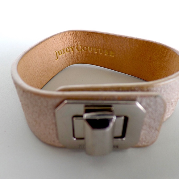 Leather Rustic Gold Wrap-around Bracelet - Picture 3 of 3